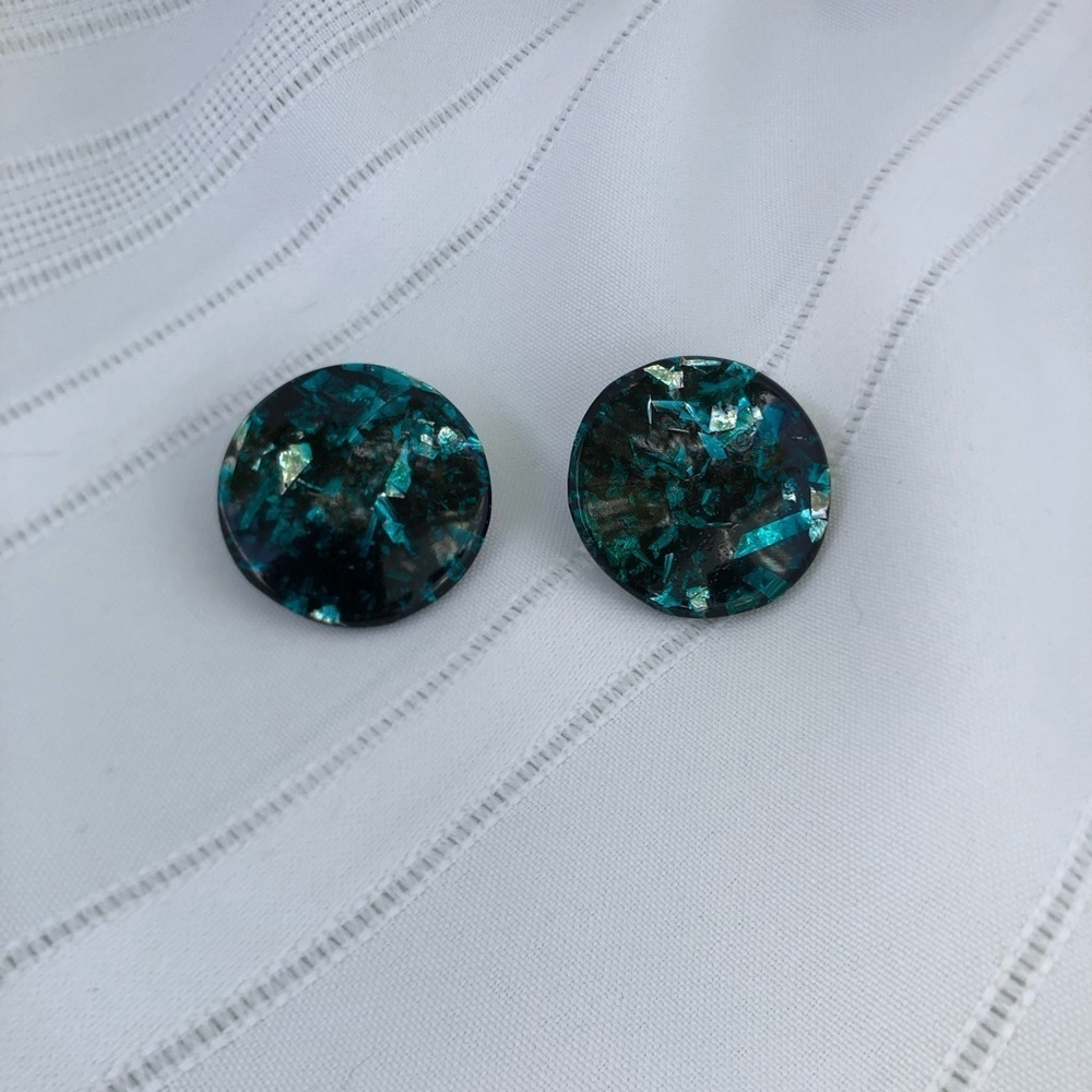 Vtg Lucite Sparkly Domed Stud Earrings